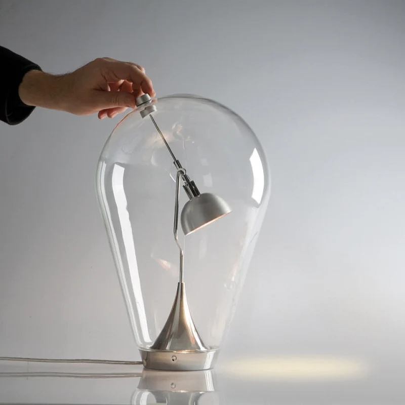 Daylight Blow LED bordlampe fra Lodes