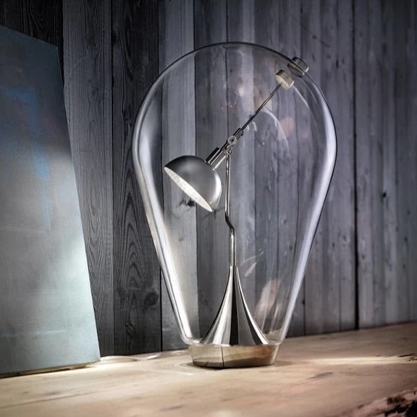 Daylight Blow LED bordlampe fra Lodes
