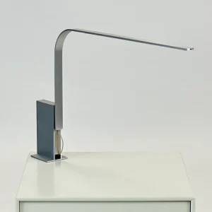Daylight White Pablo Designs | LIM Bordlampe