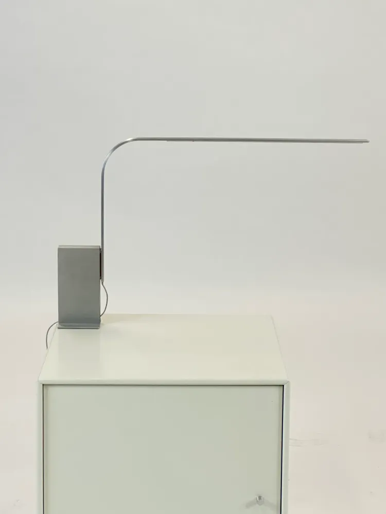 Daylight White Pablo Designs | LIM Bordlampe