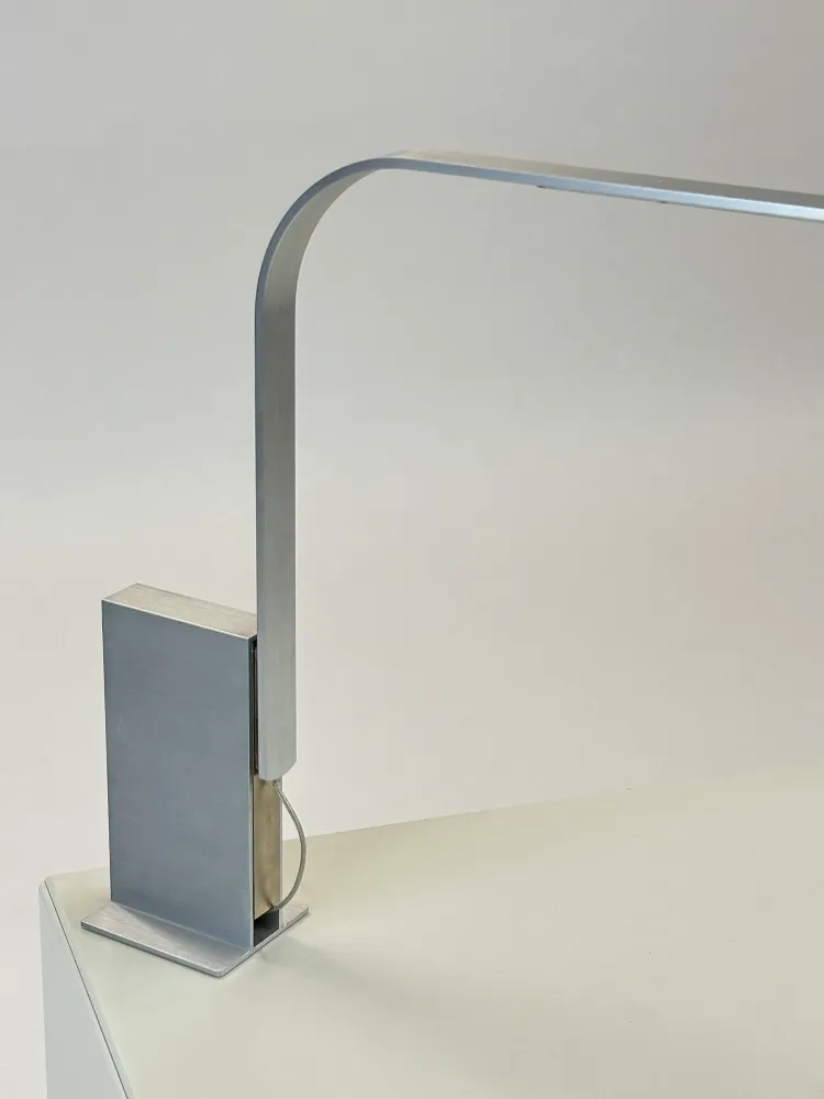 Daylight White Pablo Designs | LIM Bordlampe