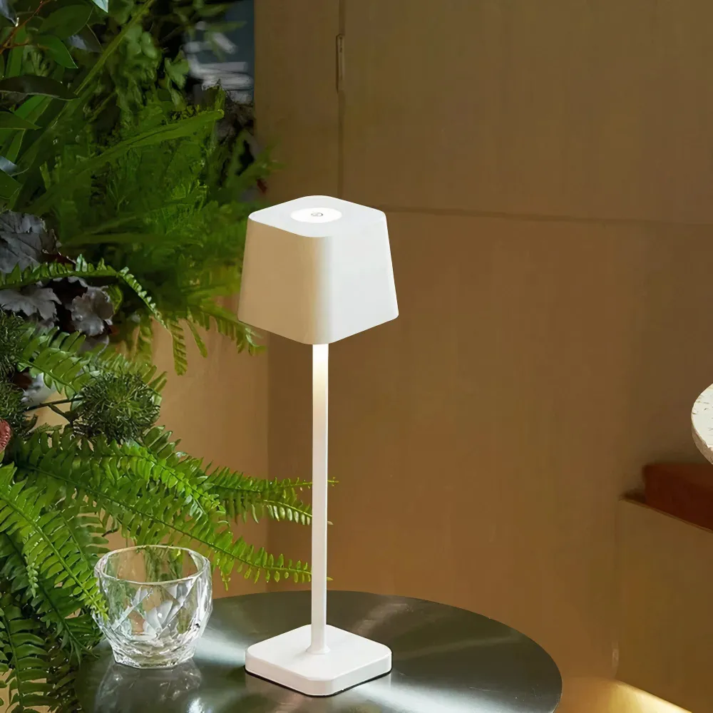Gleam - bordlampe Warm White 2700K Hvid