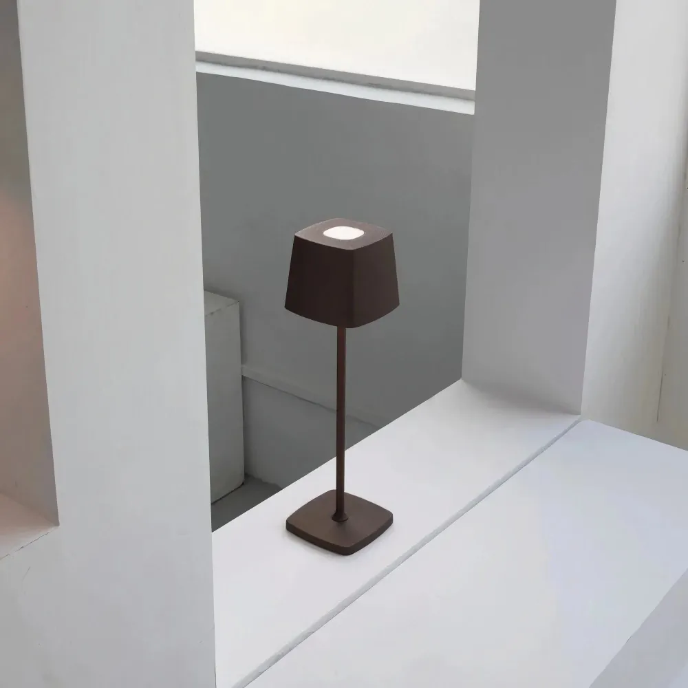 Gleam - bordlampe Warm White 2700K Hvid