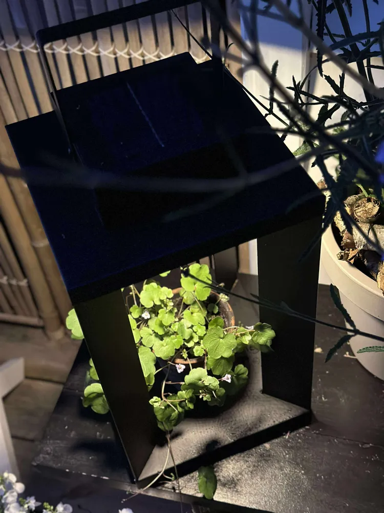 Lanterne LUX med solceller
