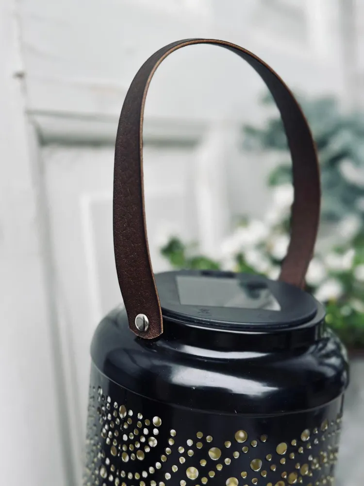 Lanterne med solceller - Black all-metal