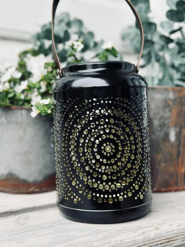 Lanterne med solceller - Black all-metal