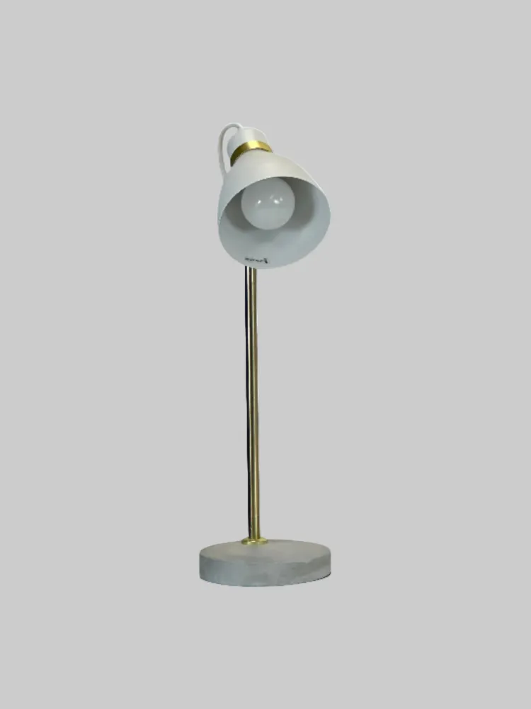 Poulmann | Neordic Orm Bordlampe