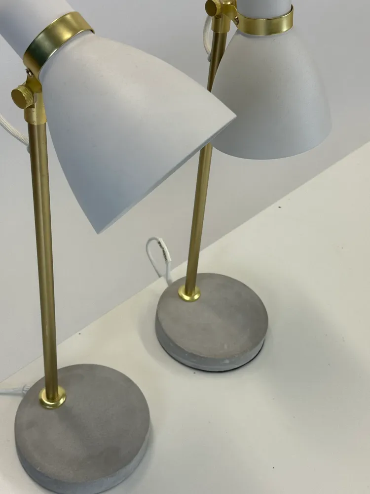 Poulmann | Neordic Orm Bordlampe