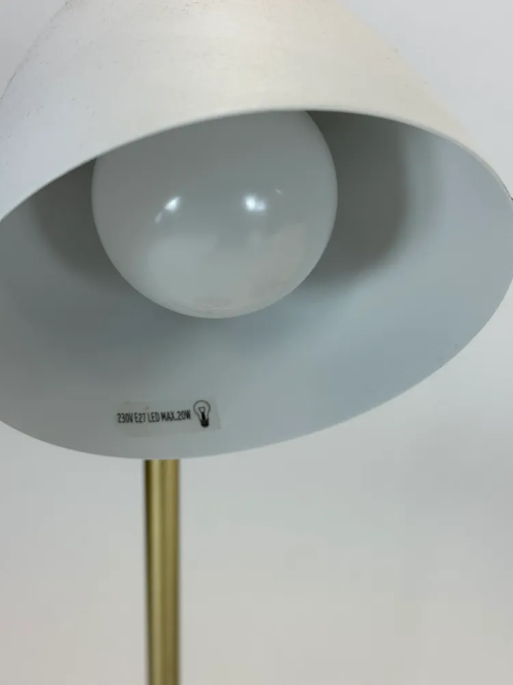Poulmann | Neordic Orm Bordlampe
