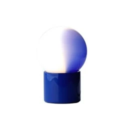 Pulce bordlampe fra Martinelli Luce Damp Location Rated Hvid