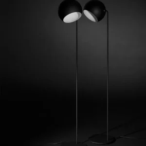 Slank Globe gulvlampe fra Nyta