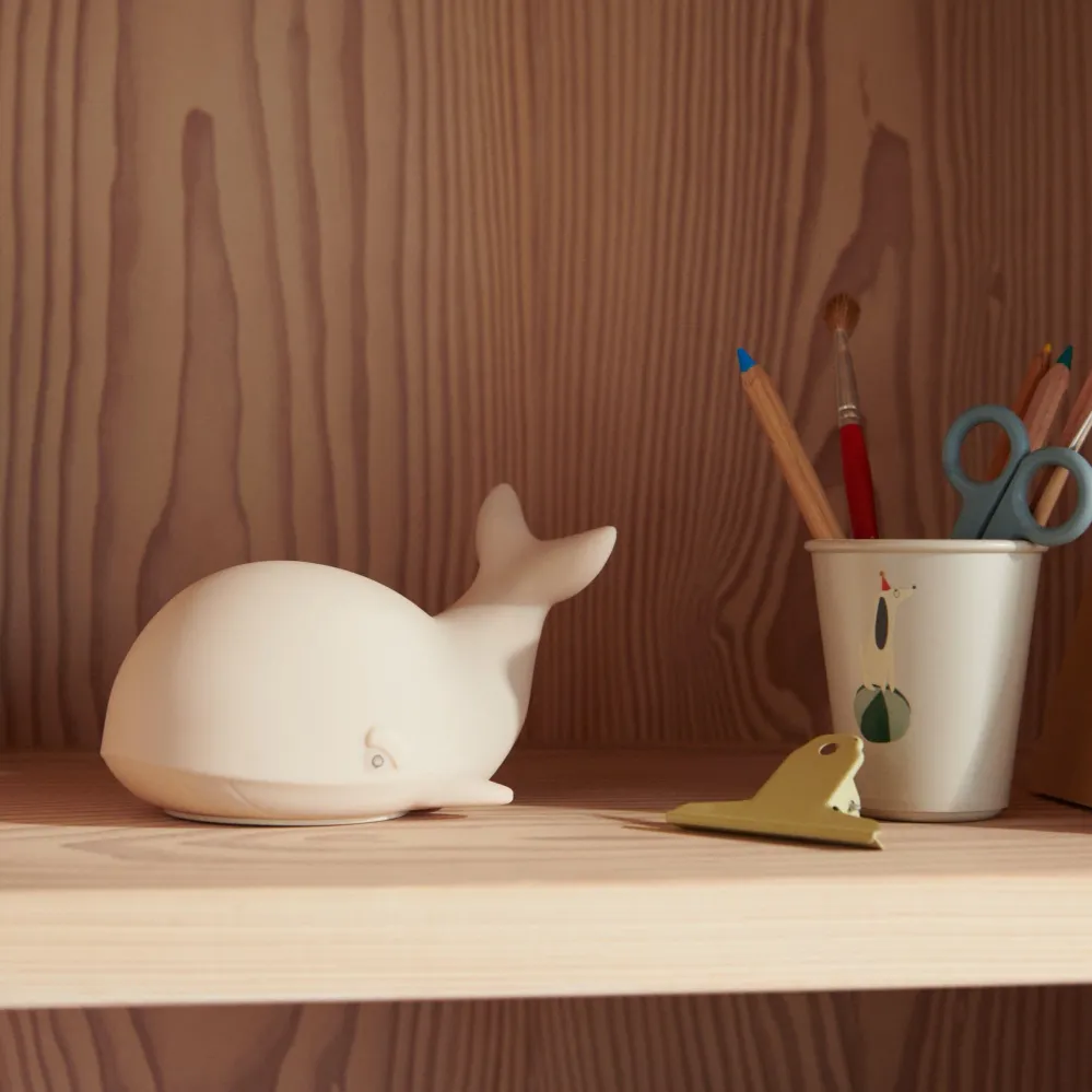 Smart Home Liewood Winston Whale Natlampe - Sandy