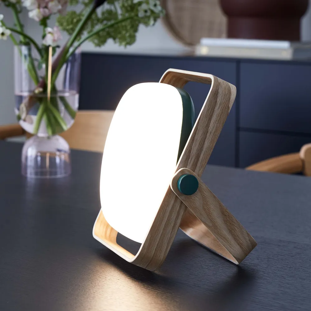 Vang bærbar bordlampe "Light Hammel"