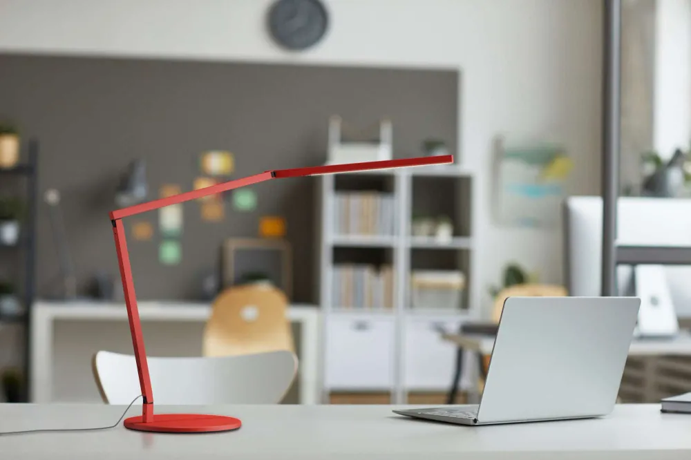 Z-Bar travel bordlampe orange koncept