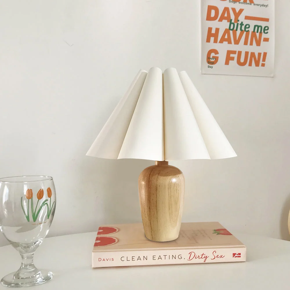 Vintage Table Lamp | Pleated Shade Wood Base