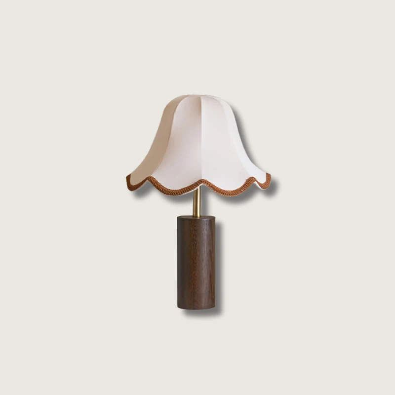 Vintage Table Lamp | Scalloped Shade Wooden Base