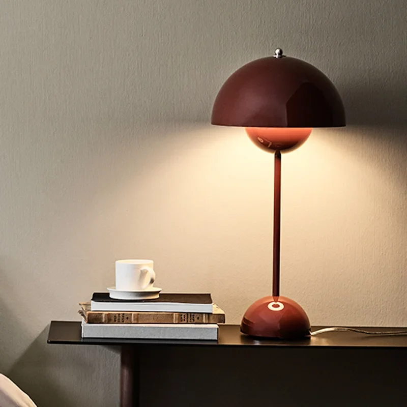 Danishmeadow - svampeformet macaron bordlampe Rosa