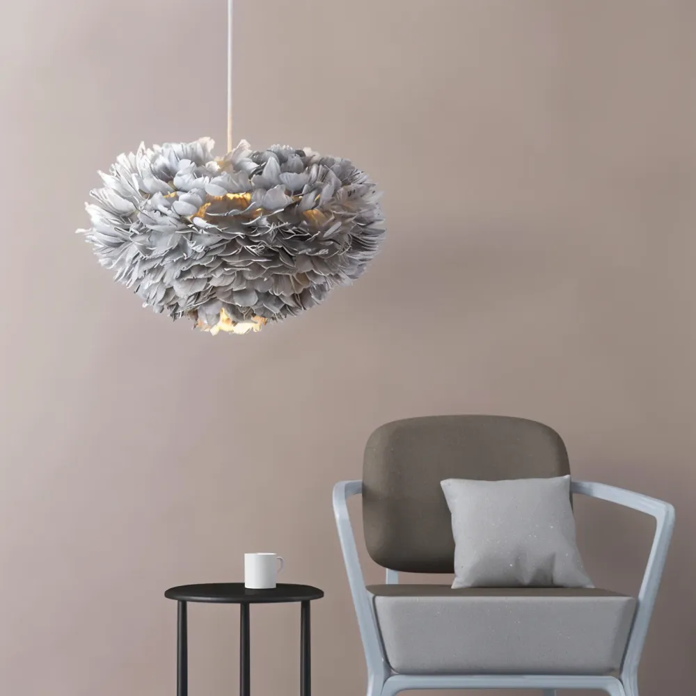Dreamy Feather chandelier - skillfully made, justerbar pendel Graa