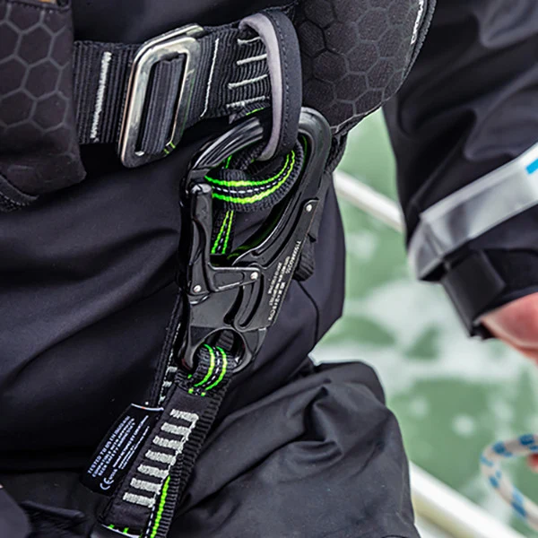 Crewsaver Crewfit Plus 180N Pro, non harness Svart