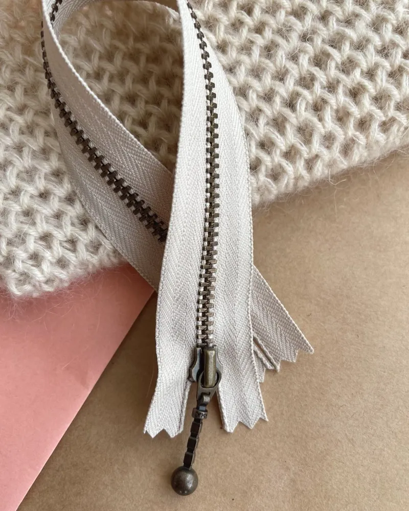 Lynlås til Honey Washbag (23 cm) - Sand