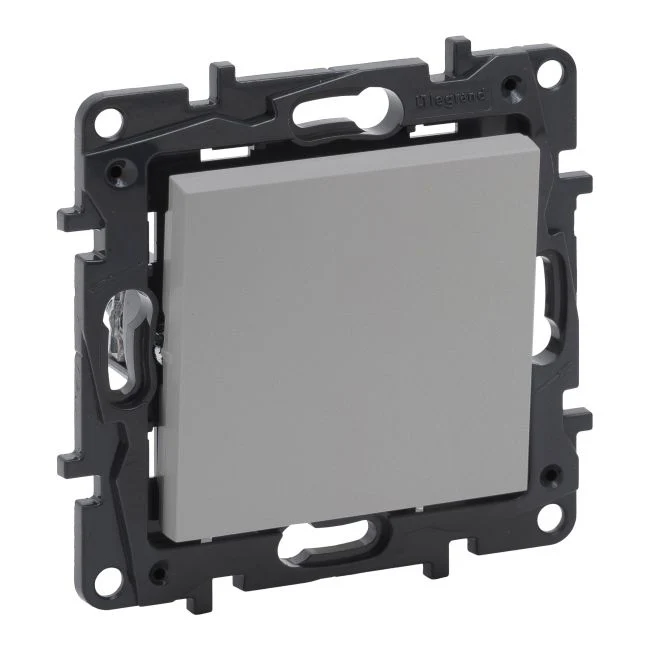 Legrand Niloe Step trykknap i aluminium til indbygning