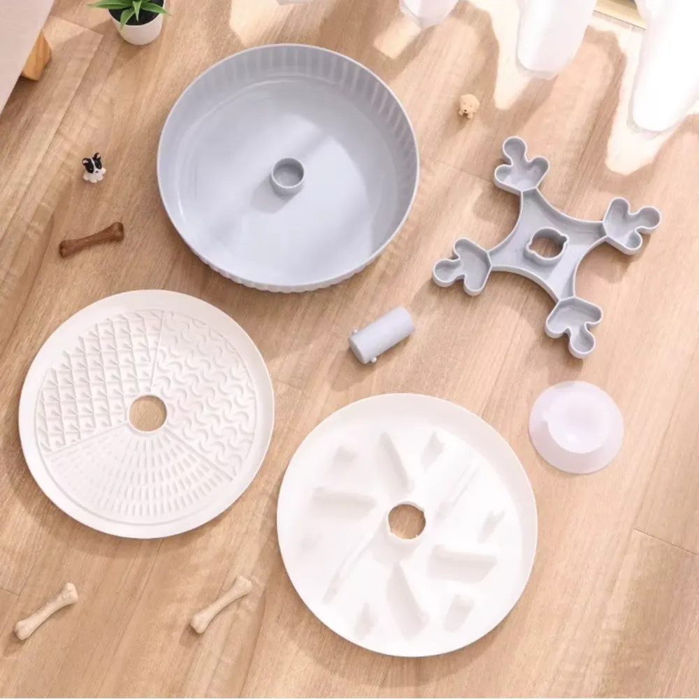 2-i-1 Slowfeeder & Slikkemåtte DIY Projects