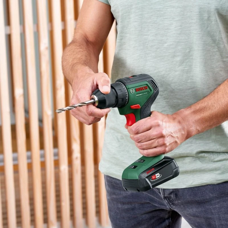 Bosch UniversalDrill 18 V - 60 akku-boremaskine uden batteri