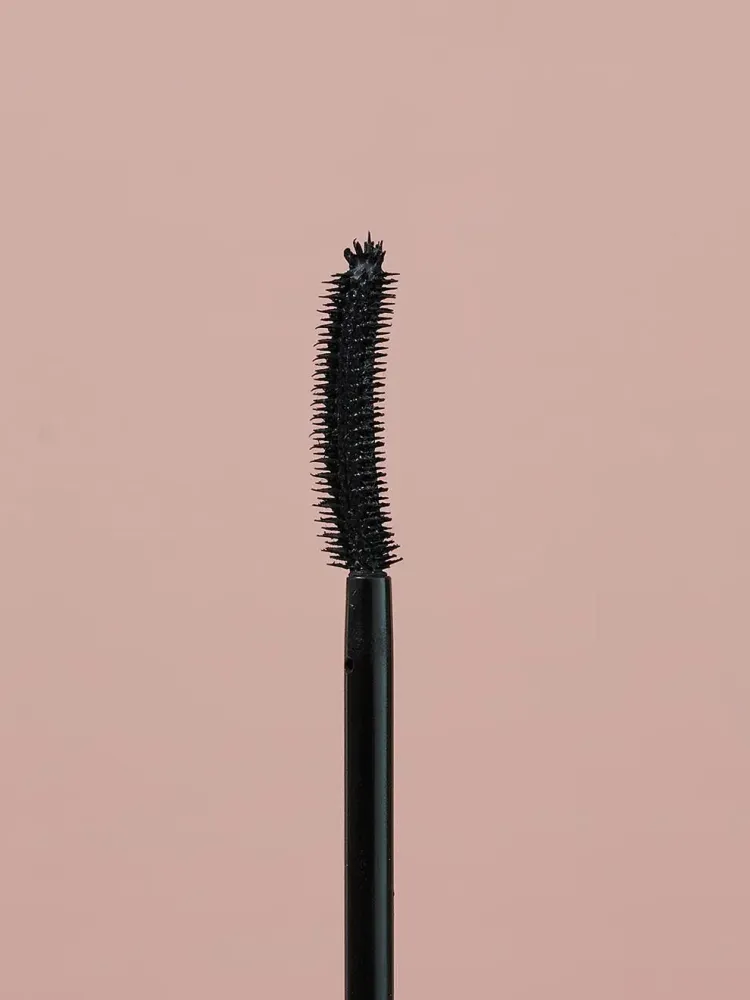 Ergonomic Design Curvy Lash Mascara