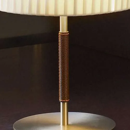 Ergonomic Design Danona bordlampe Bover Hvid
