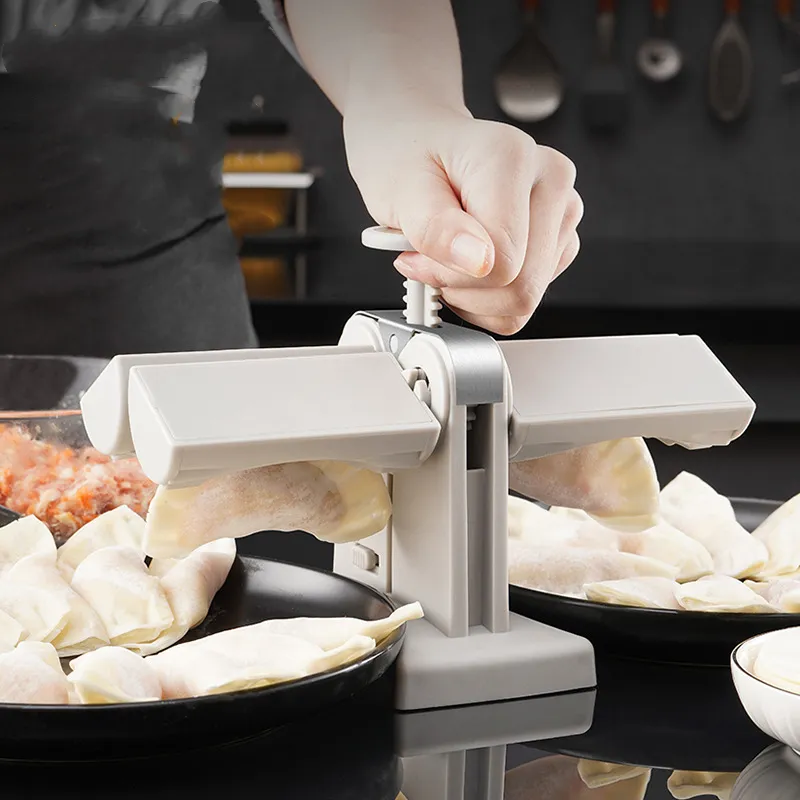 Ergonomic Design Gobar Ravioli maker