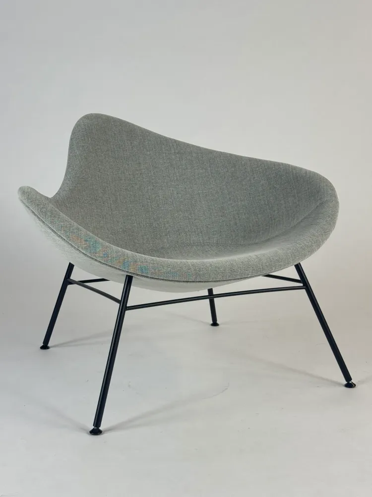 +Halle | K2 4-Leg Loungestol (Kvadrat Guest 110)