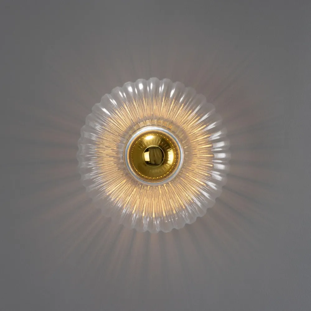 High Precision Neith oval reeded glass and warm alloy væglampe MULLAN