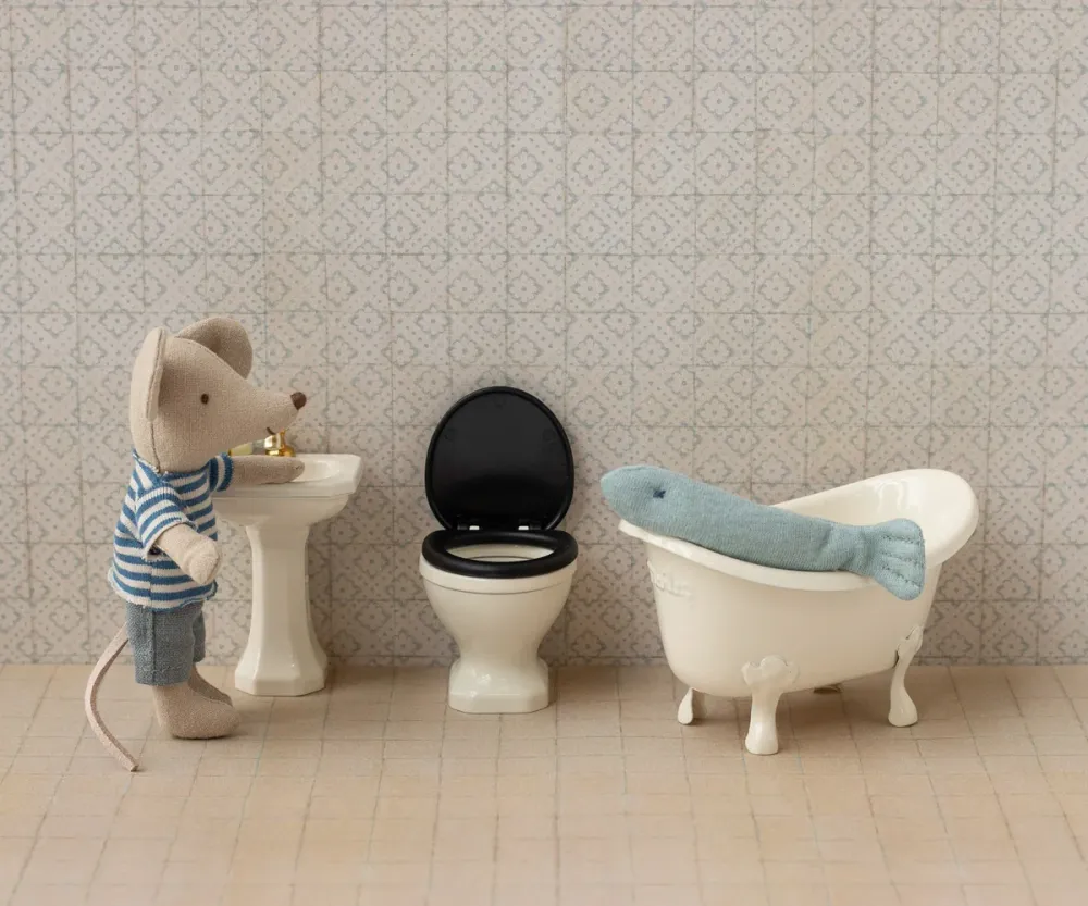Impact Ready Maileg WC Mus