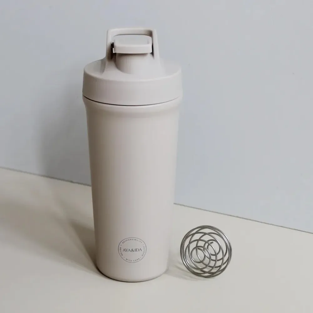 Impact Ready Shaker Bottle 750 ml Cream