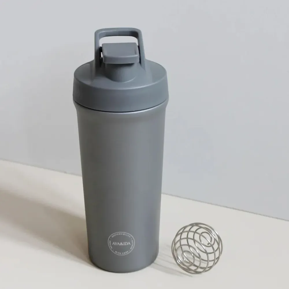 Impact Ready Shaker Bottle 750 ml Cream