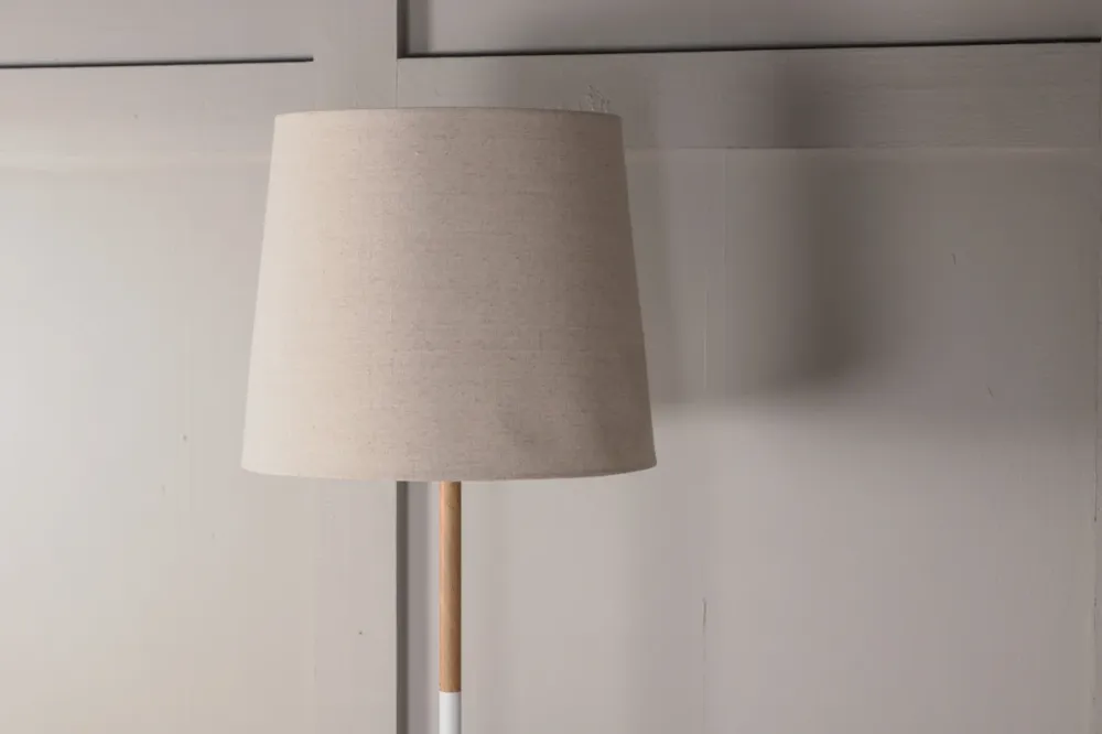 Industrial Strength Hattman Gulvlampe
