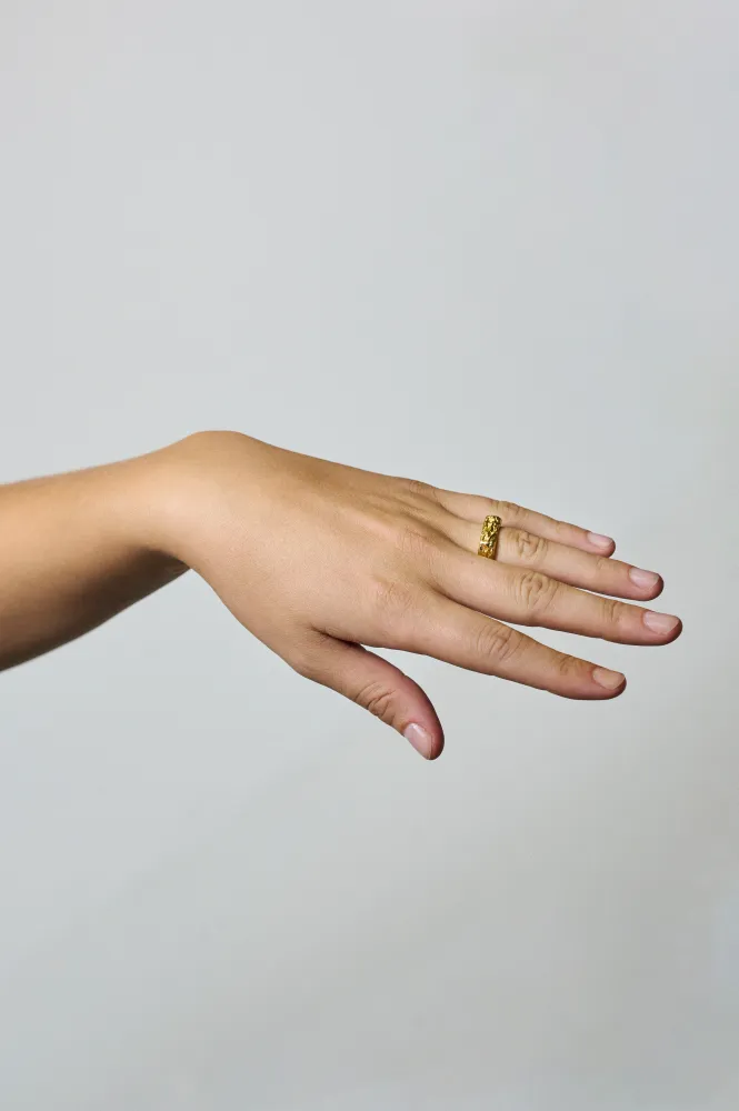 Laser Level SRBlurry Signet Ring 6