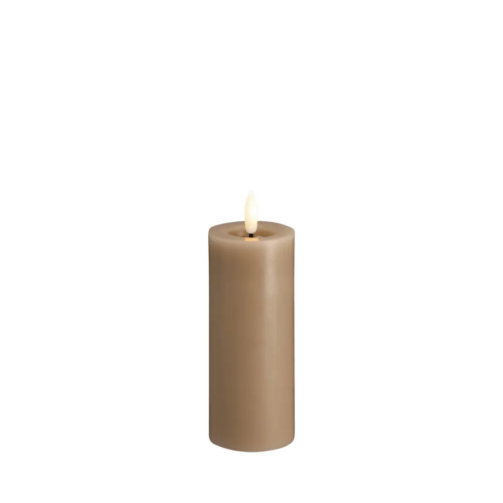 LED pillar candle 4,9x12,5 cm sand