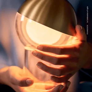 Precision Pila Portable Table Lamp Solid Warm alloy