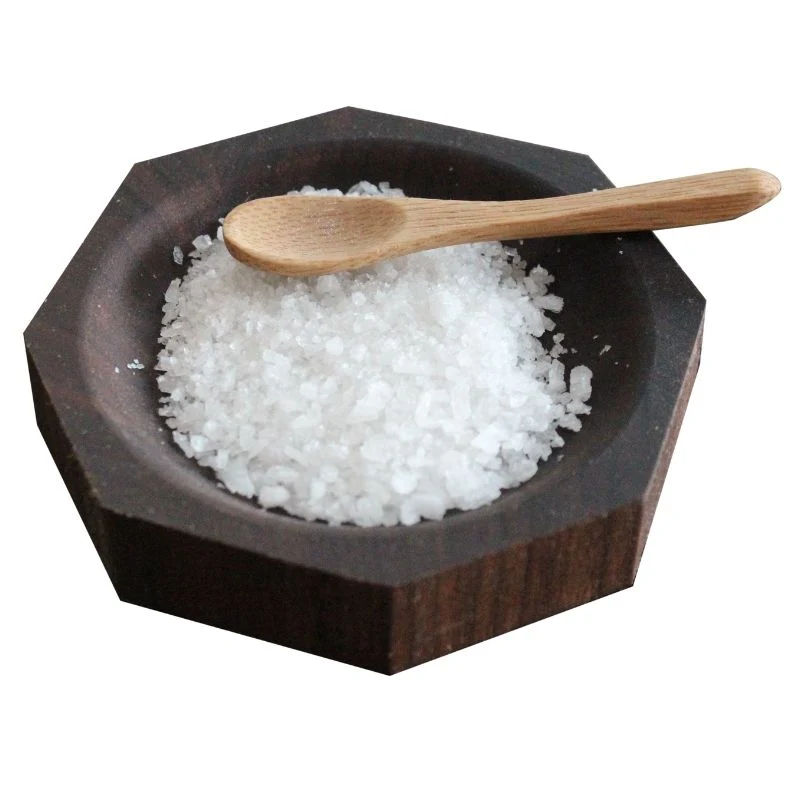 Saltkar i træ med bambusske 10x10,5x2 cm Flere varianter
