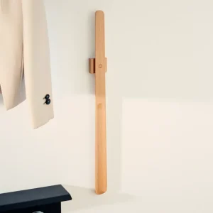 Skohorn i træ m. magnet Drywall Installation